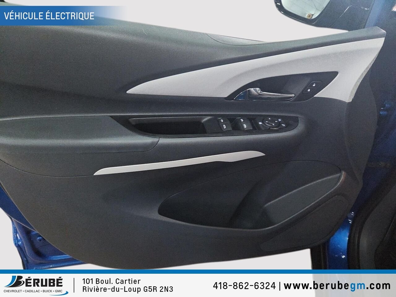 GMC BOLT LT Familiale 5 portes LT 2020 Bleu Rivière-du-Loup - photo #9