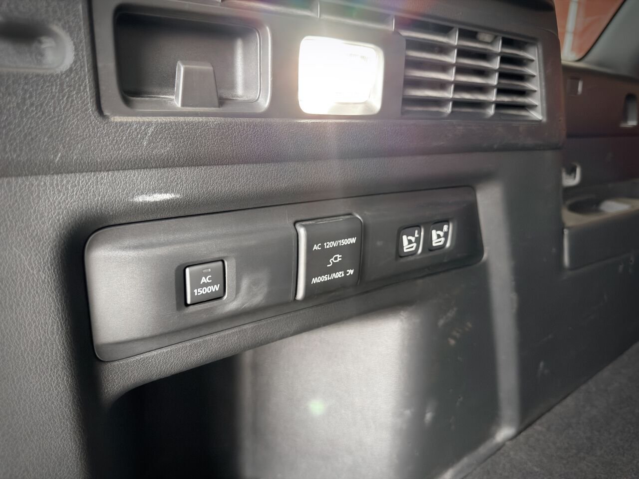 Mazda CX-70 hybride rechargeable 2025 Noir Notre-Dame-des-Prairies - photo #13