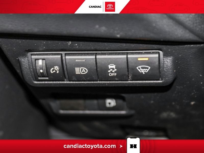 2023 Toyota Corolla White Blainville - photo #25