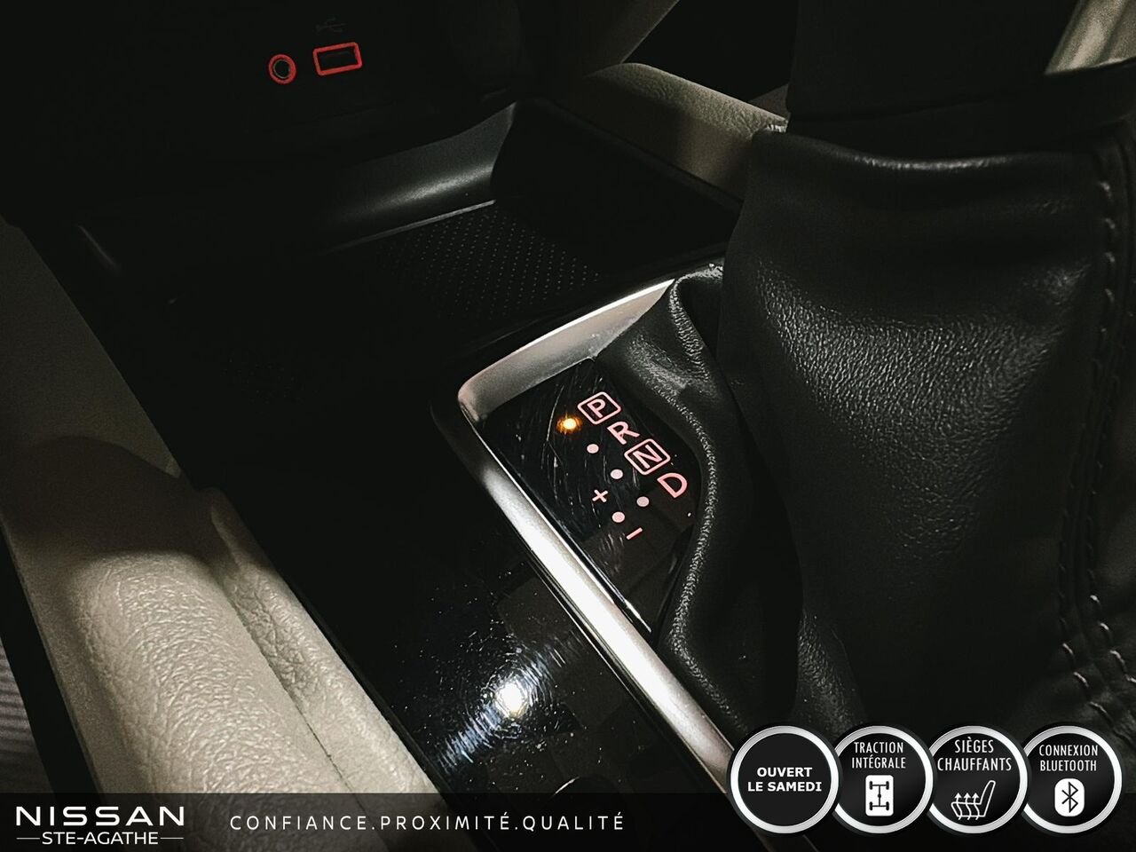 Nissan Qashqai S TI | JAMAIS ACCIDENTÉ | SIÈGES CHAUFFANTS | ANGLES MORTS | CAMÉRA DE RECUL 2023 Bleu Saint-Jérôme - photo #21