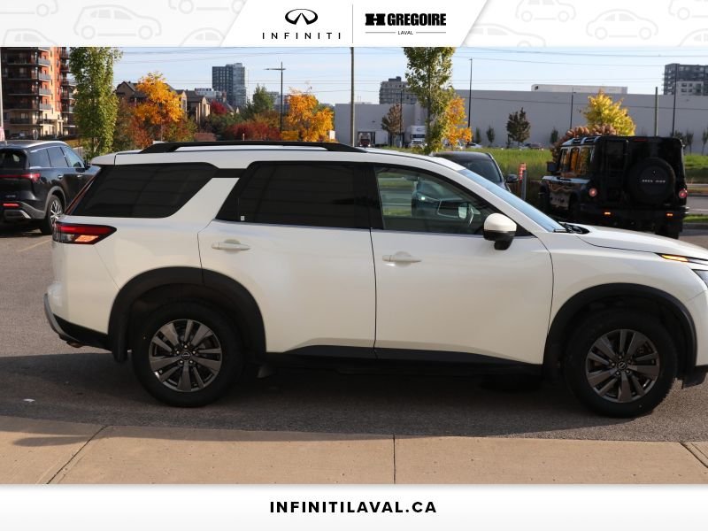 Nissan Pathfinder 2024 Saint-Eustache - photo #10