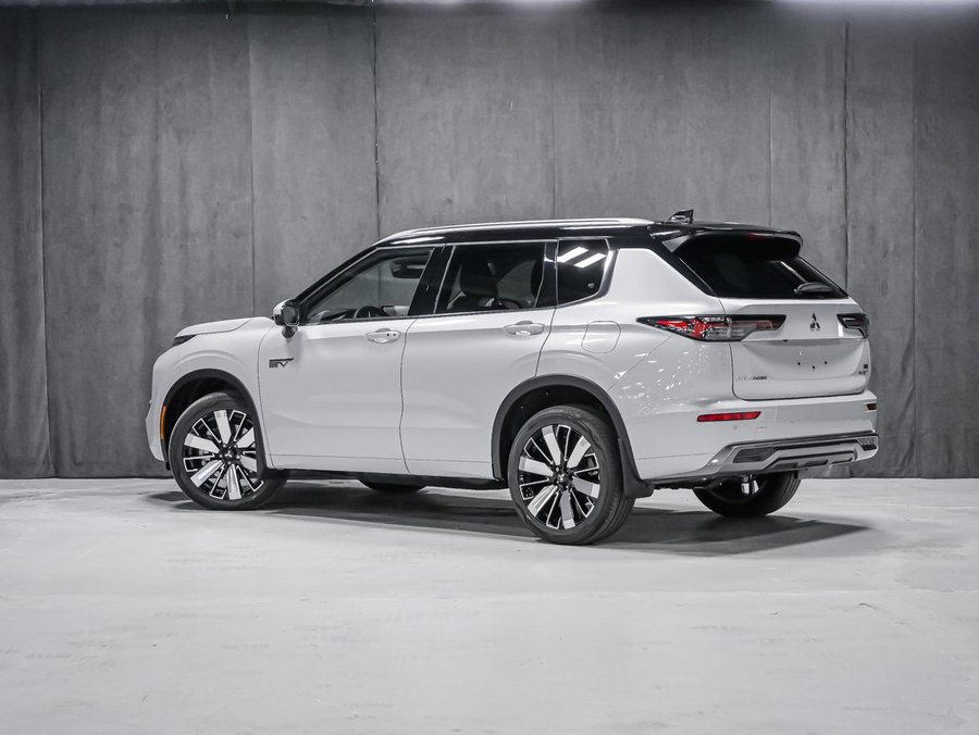 Mitsubishi Outlander PHEV GT 2026 Blanc diamant/toit noir