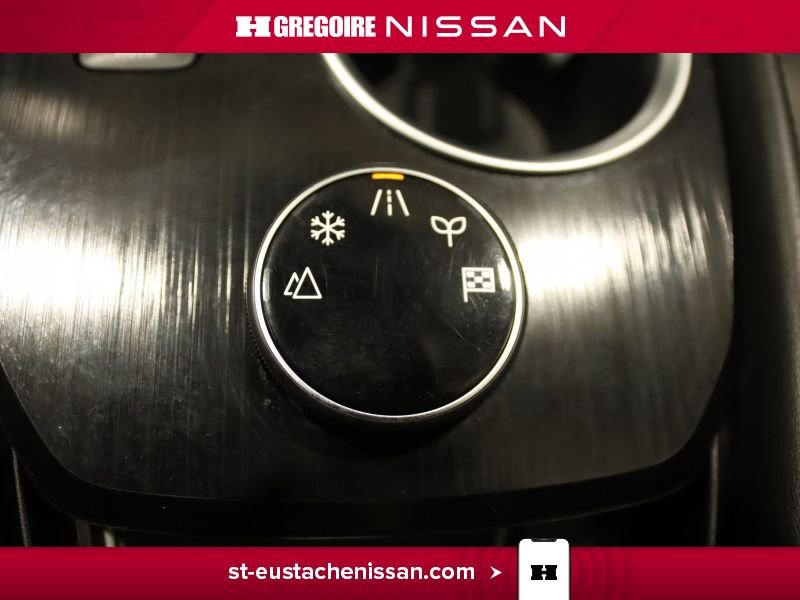 2023 Nissan Rogue White Laval - photo #34