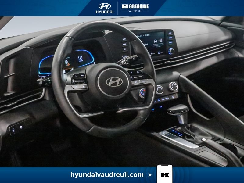 2025 Hyundai Elantra Black Blainville - photo #15
