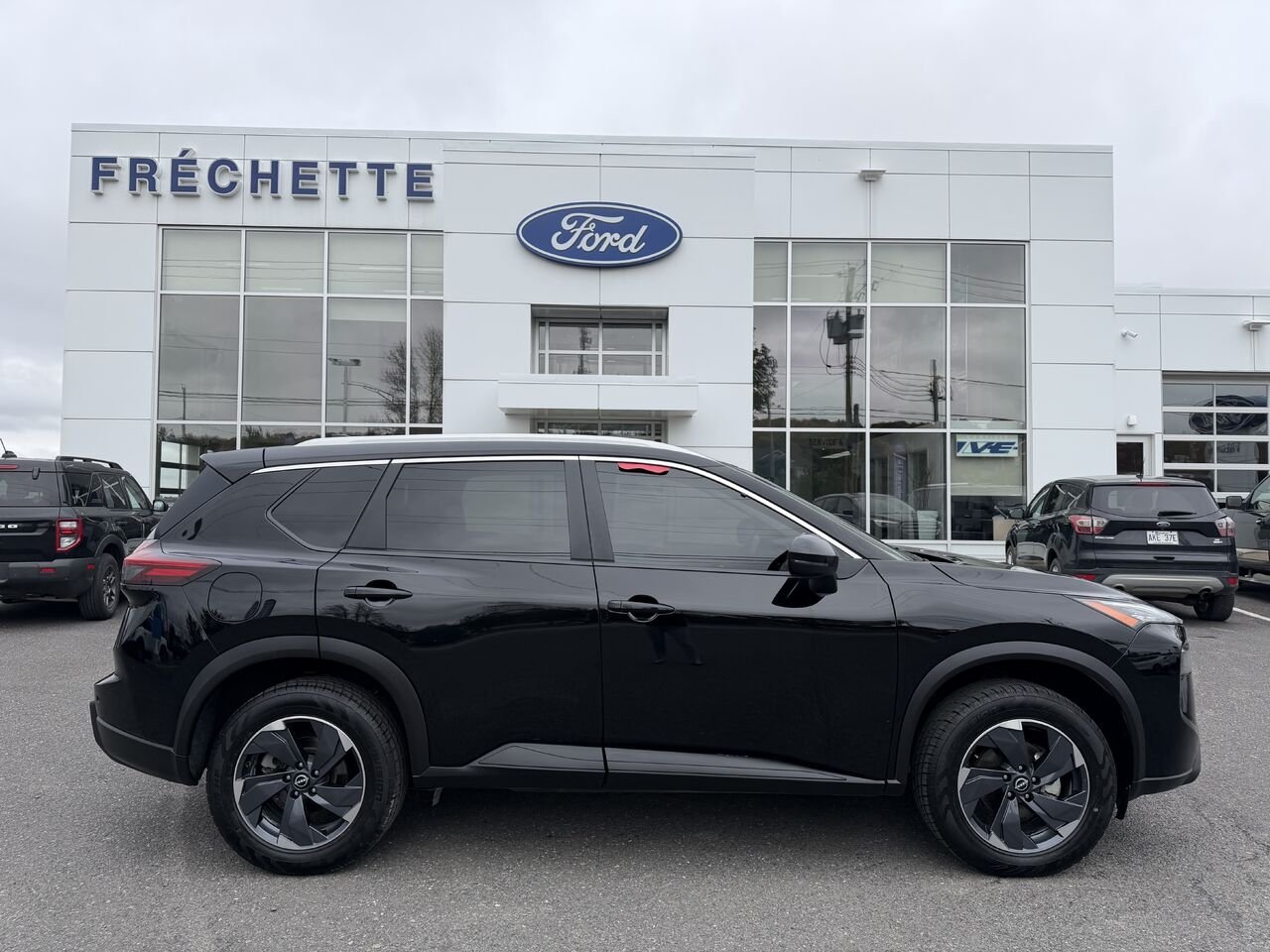 NISSAN ROGUE 2025 Noir Montmagny - photo #1