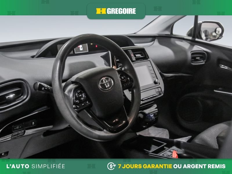 Toyota Prius 2020 Blanc Blainville - photo #11