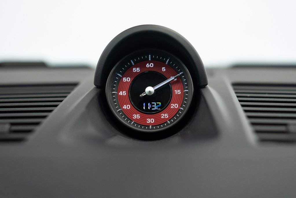 2022 Porsche 911 Carrera 4 GTS Coupe Silver Kirkland - photo #19