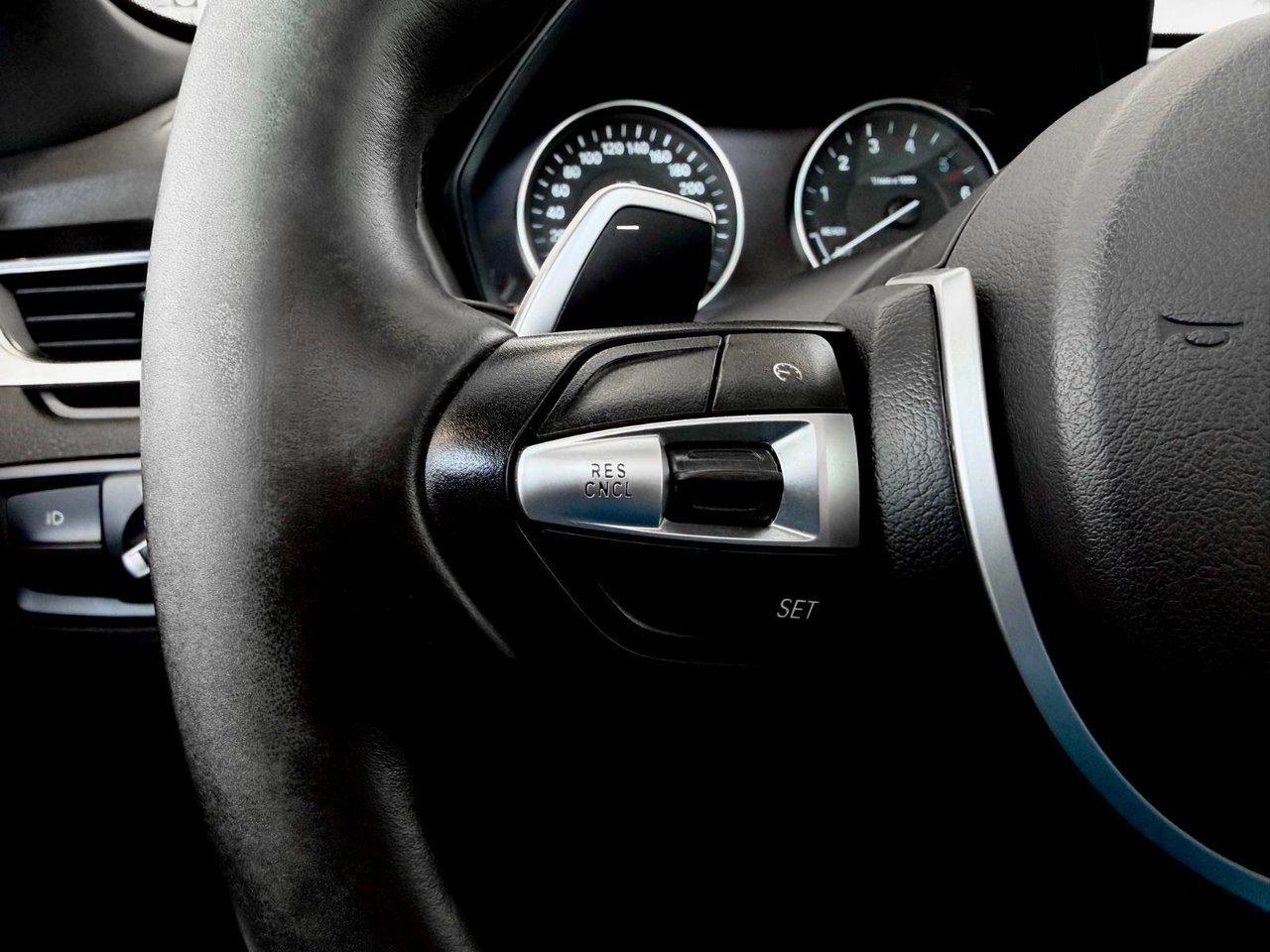 2017 BMW X1 Black Notre-Dame-des-Prairies - photo #26