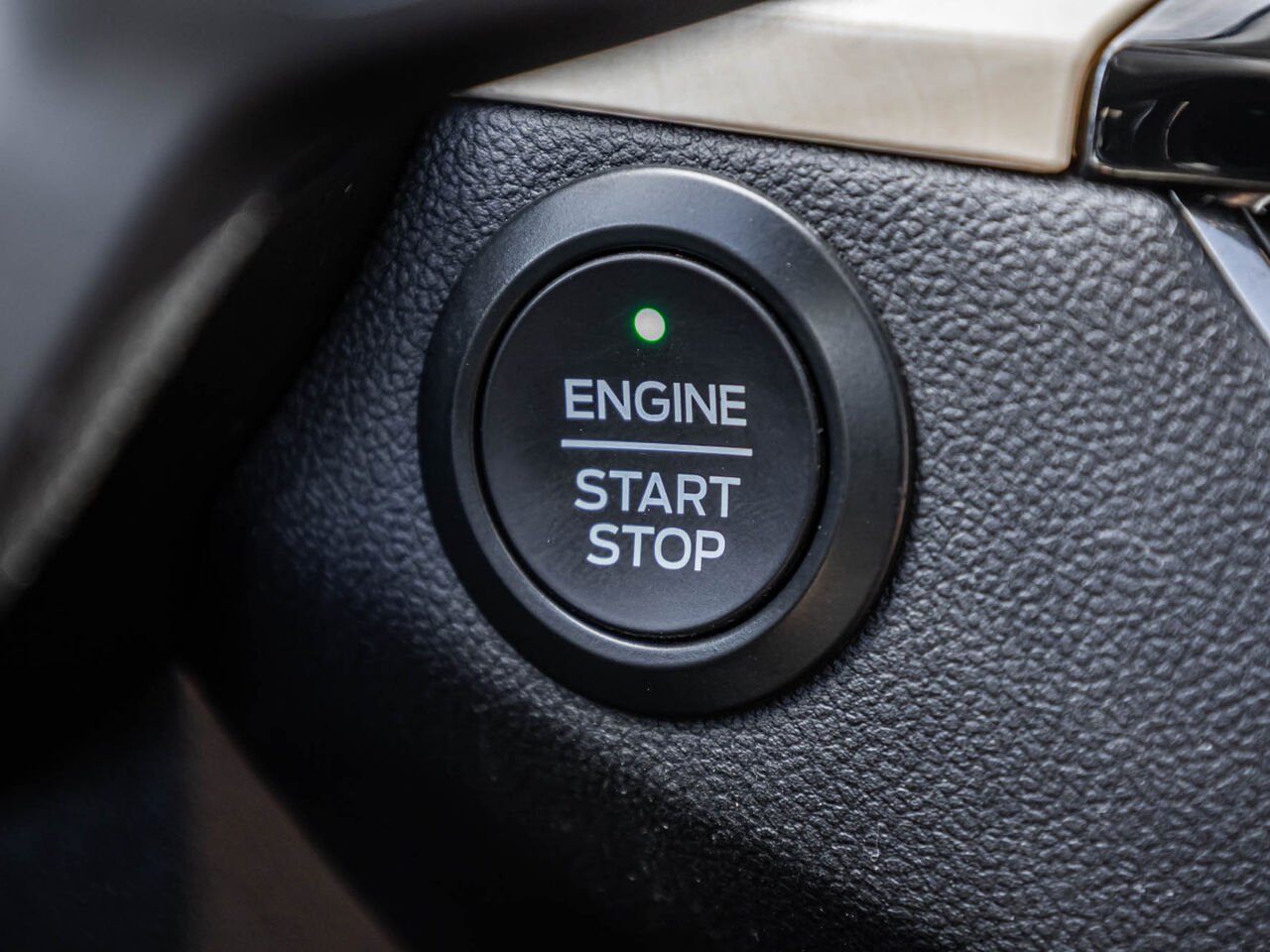 Ford Escape 2021 Blanc Sainte-Julienne - photo #17