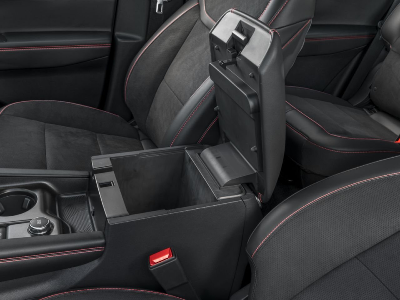 2026 Ford Explorer Agate Black Metallic Rouyn-Noranda - photo #12