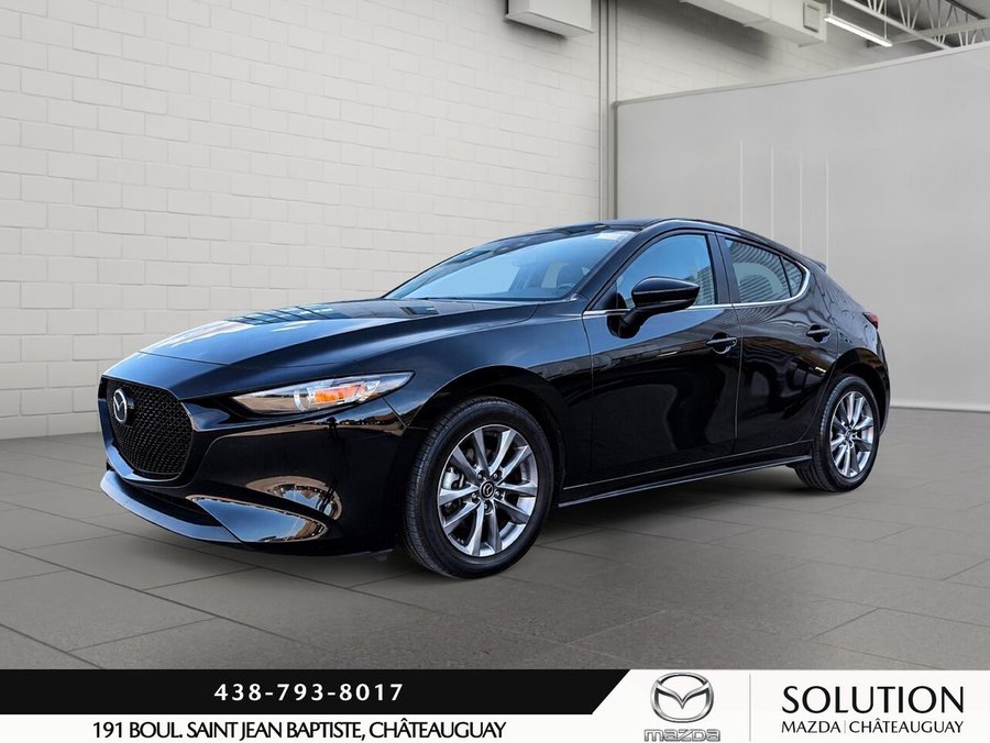 2023 Mazda 3 SPORT GS Black