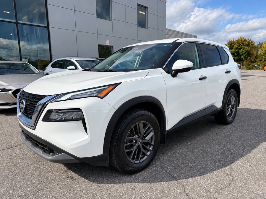 2022 Nissan Rogue S White