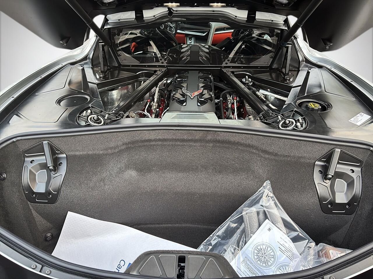 CHEVROLET Corvette 3LT 2027 ARGENT LAME METALLISE Saint-Hyacinthe - photo #5