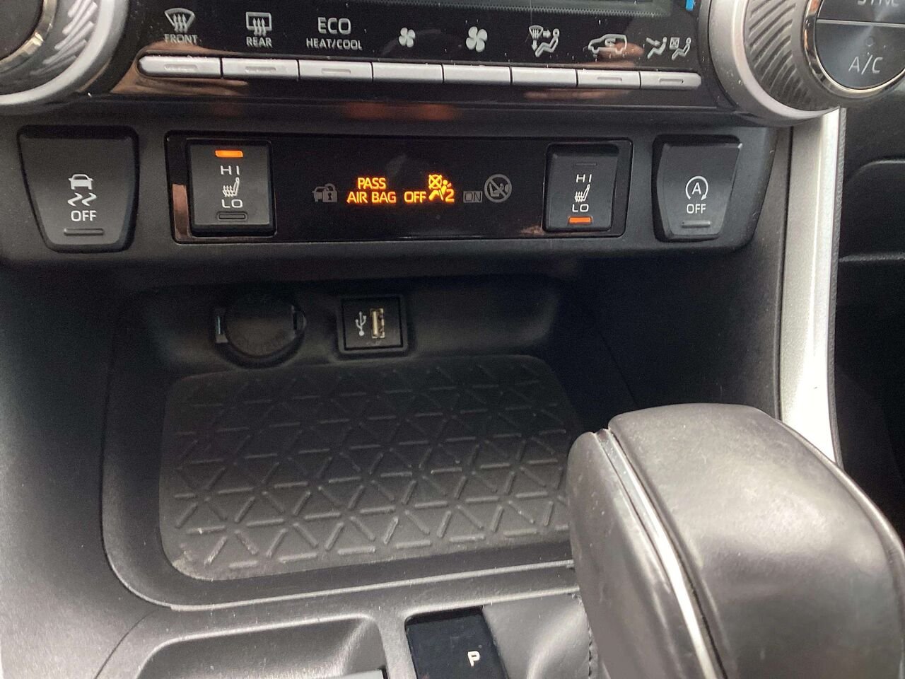 2024 TOYOTA RAV4 XLE PREMIUM XLE TI White Gatineau - photo #20