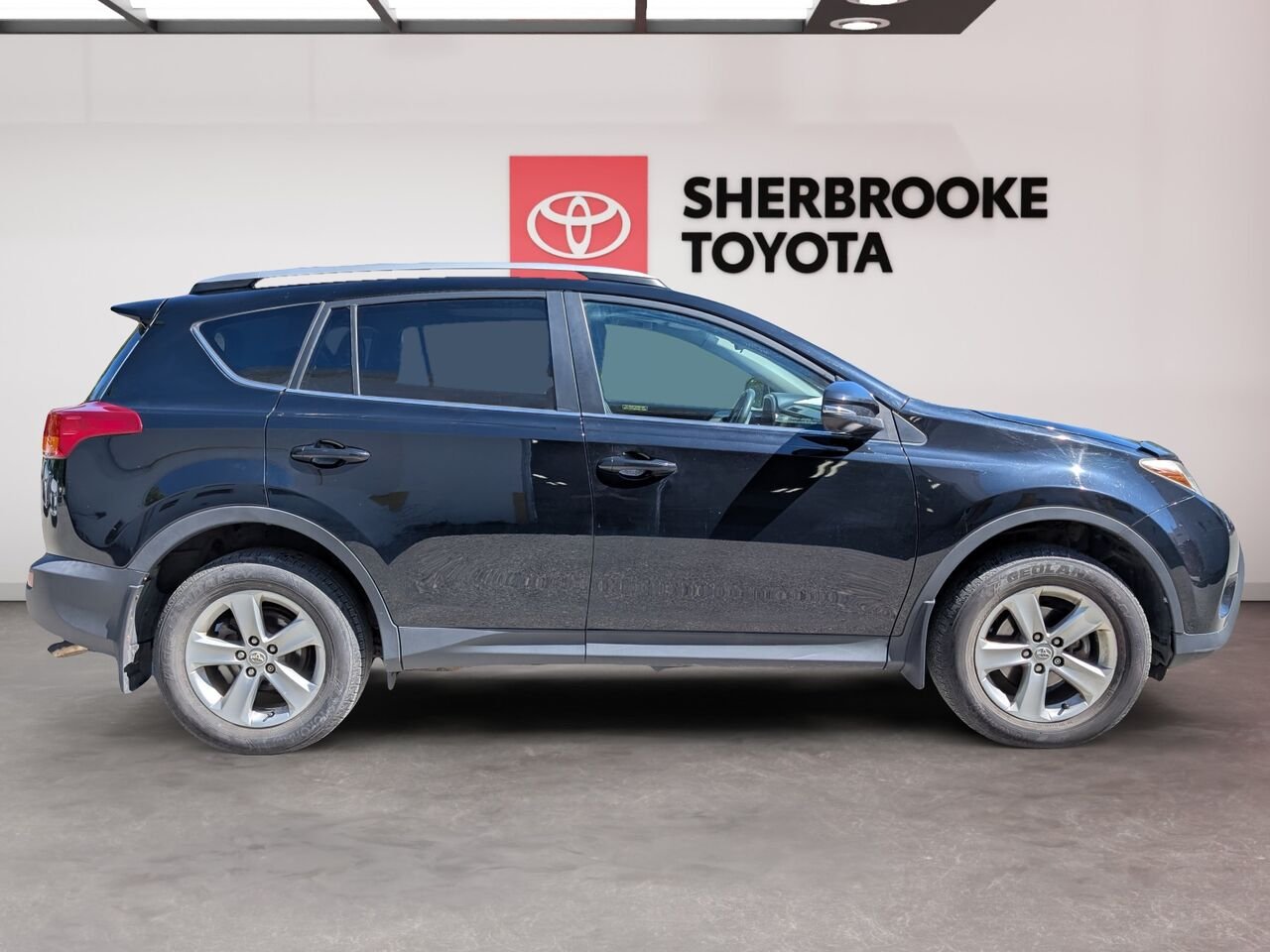 2013 Toyota RAV4 2T3RFREV9DW058222 Black Sherbrooke - photo #2
