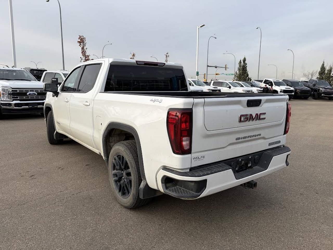 2023 GMC Sierra 1500 4WD Crew Cab 147 Elevation White Sherwood Park - photo #3