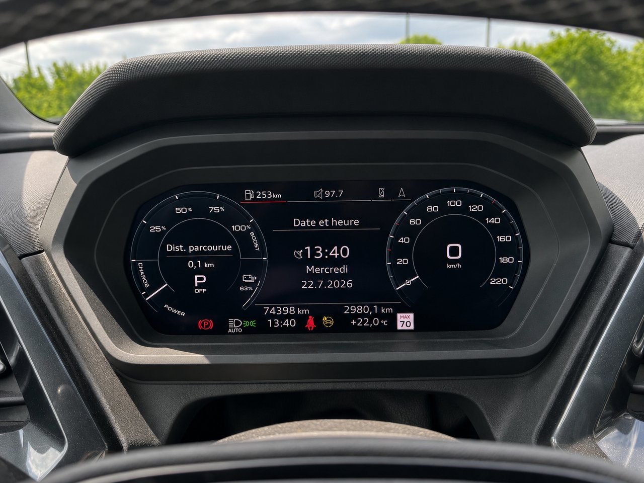2023 Audi Q4 e-tron Grey Granby - photo #18