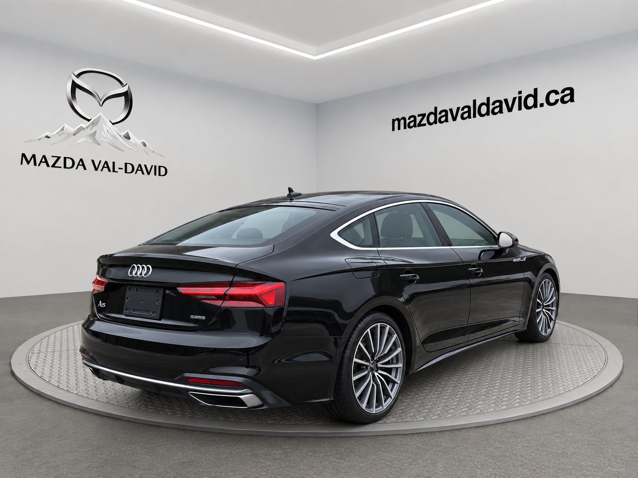 2023 Audi A5 Sportback 2.0T Sportback Komfort Quattro Black Val-David - photo #6