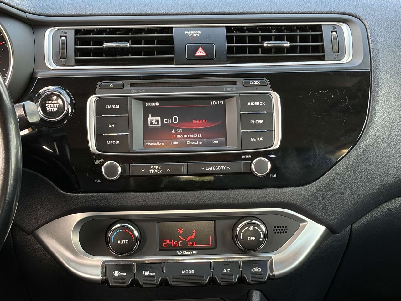 2016 Kia Rio Yellow Gatineau - photo #16