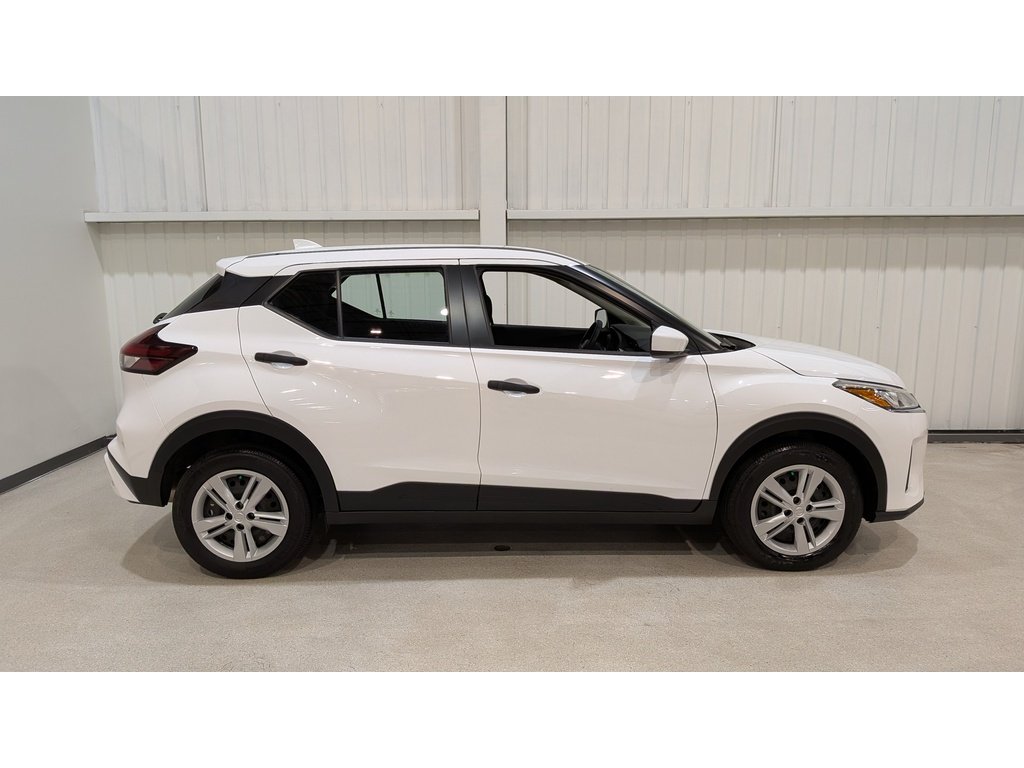 2024 Nissan Kicks S FWD White Val-David - photo #7