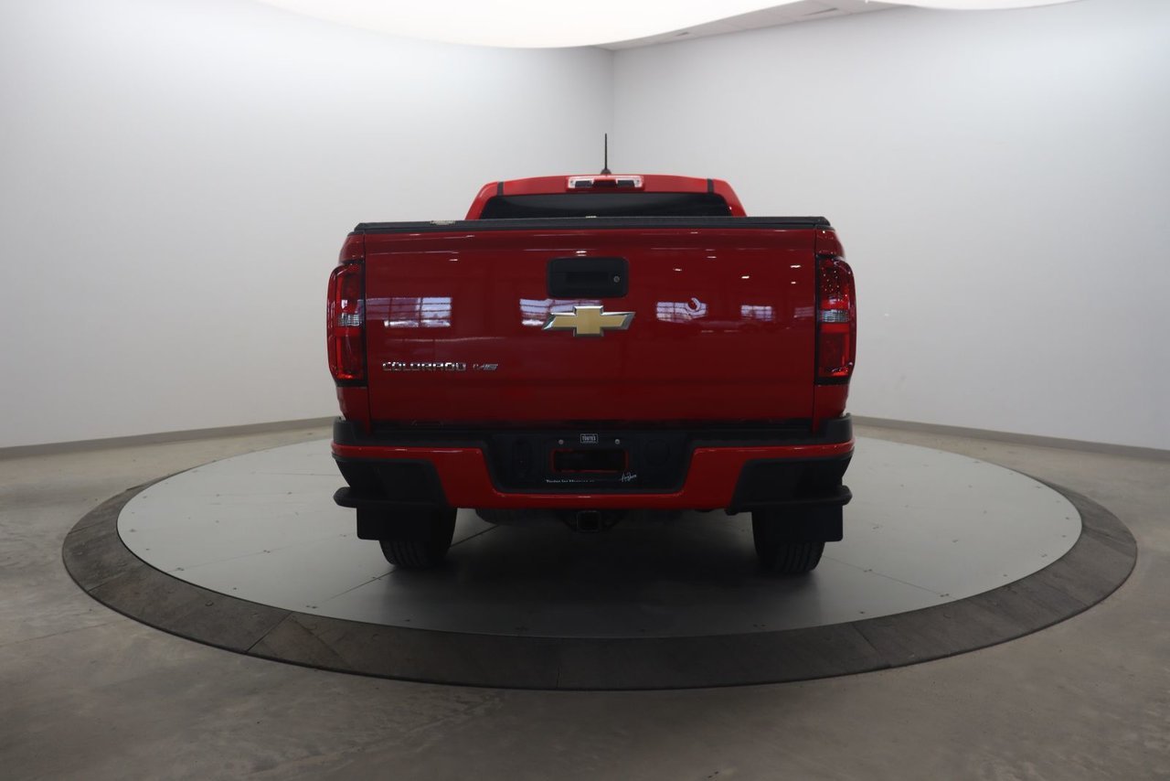 Chevrolet Colorado 4WD WT 2017 Rouge Baie-Comeau - photo #4