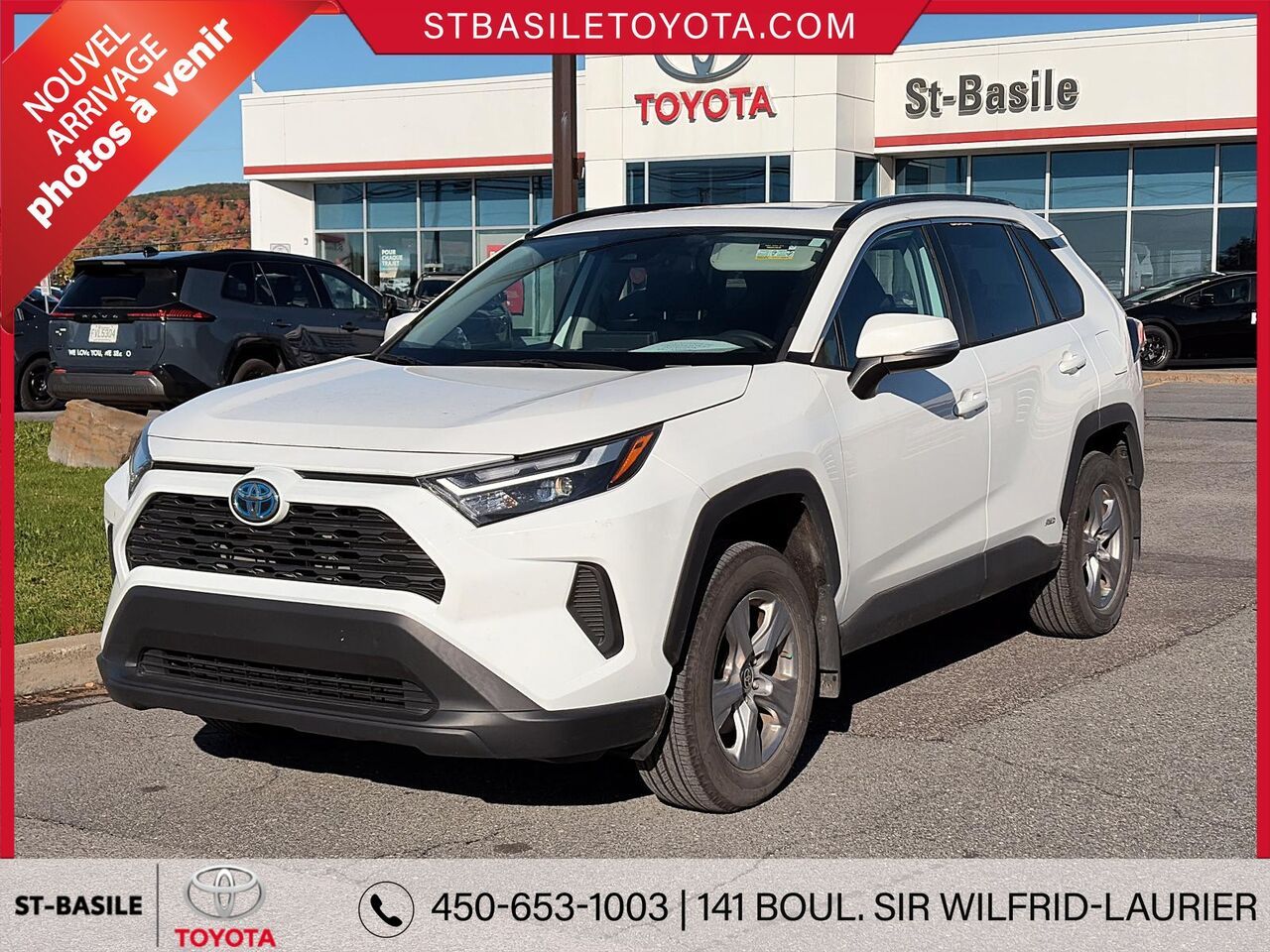 White 2023 Toyota RAV4 Hybrid SUV / Crossover All-Wheel Drive Automatic