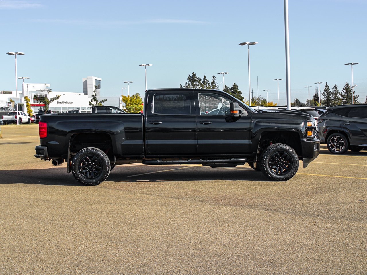 2019 Chevrolet Silverado 2500HD 4WD Crew Cab 153.7 LTZ Black Sherwood Park - photo #10