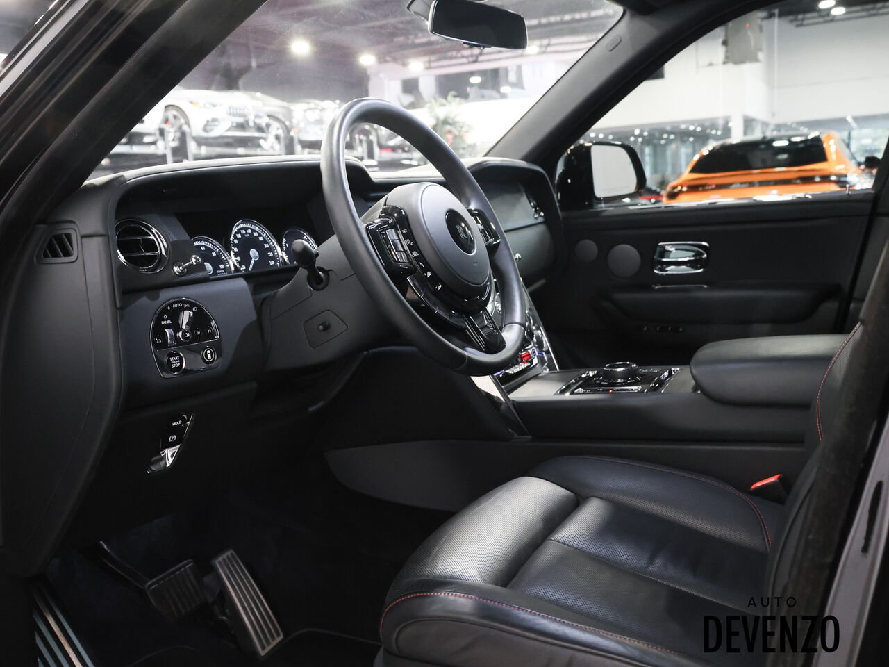 Rolls-Royce Cullinan 2022 Noir Saint-Eustache - photo #10