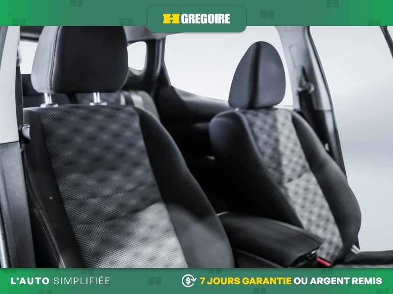 2019 Nissan Qashqai Black Saint-Eustache - photo #25