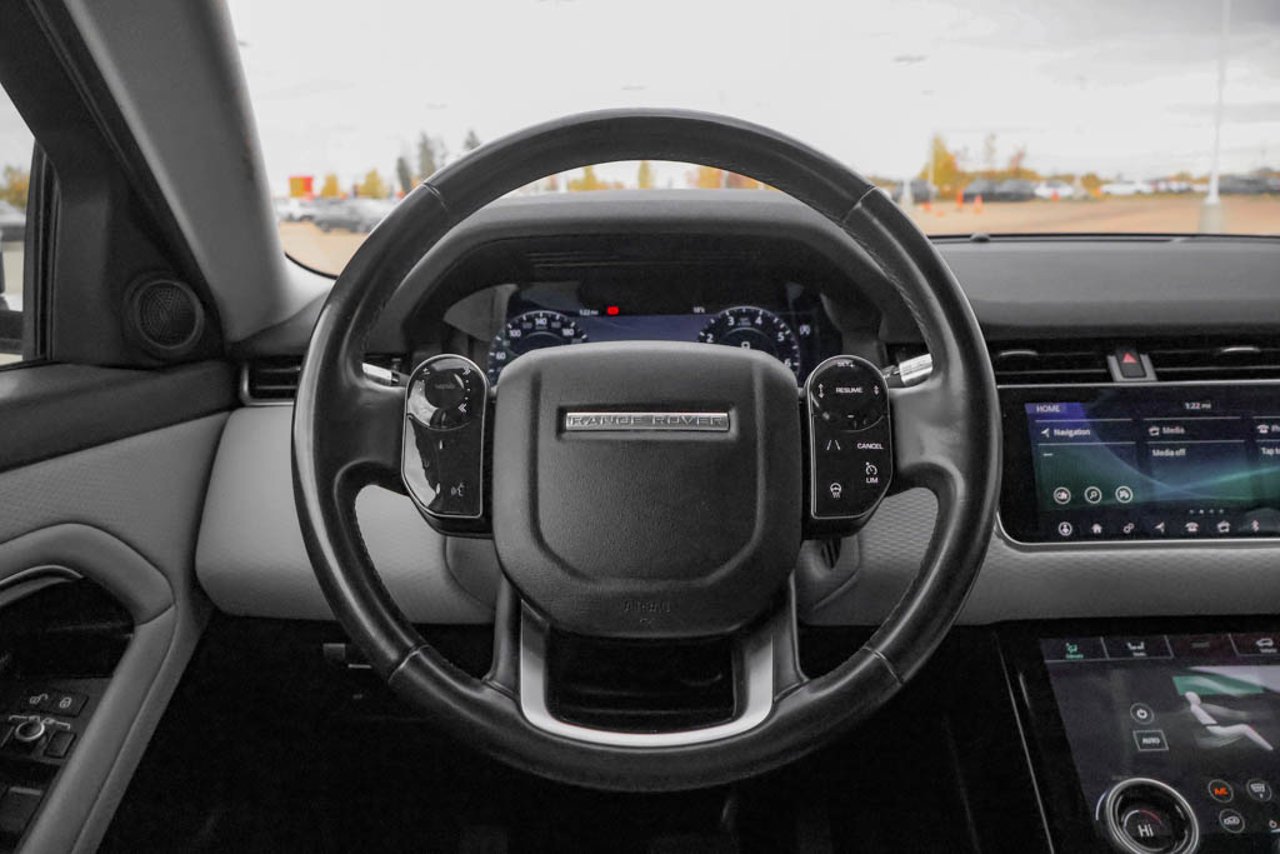 2020 Land Rover Range Rover Evoque P250 S Eiger Gray Metallic Sherwood Park - photo #17