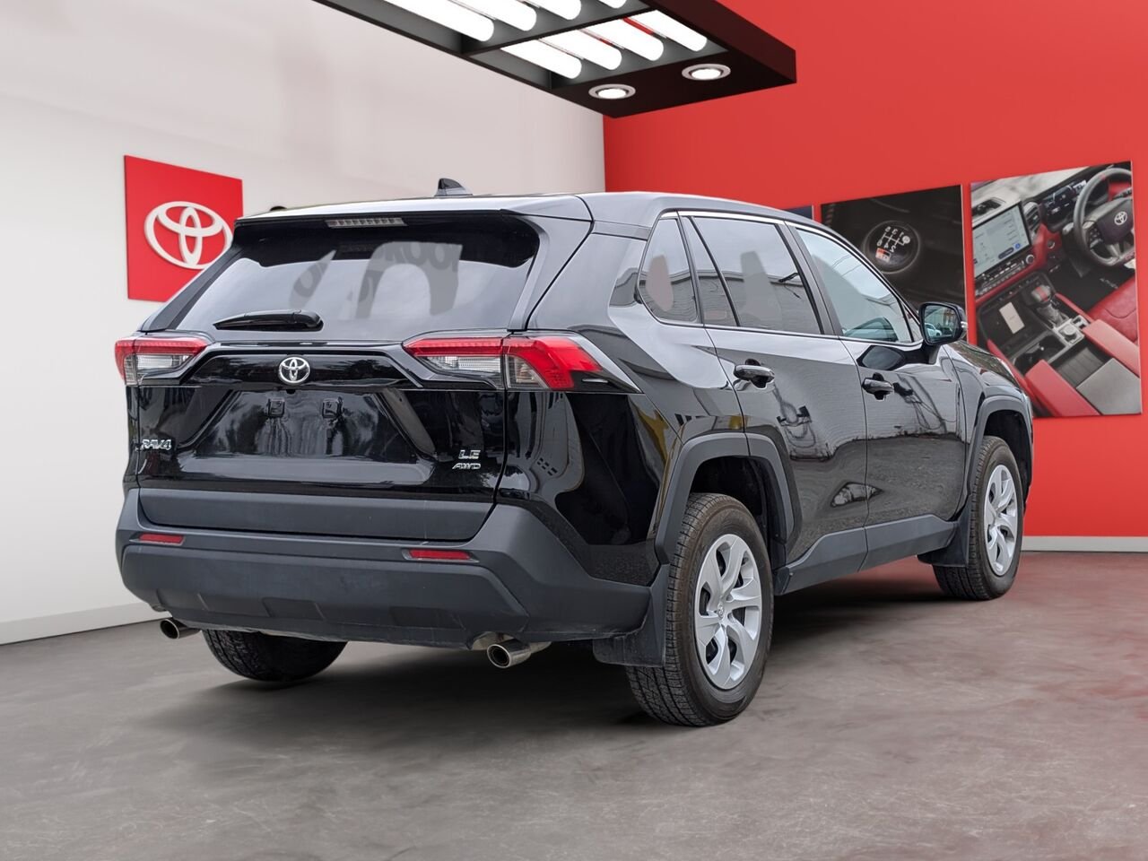 Toyota RAV4 LE/SIÈGES CHAUFFANTS/CAMÉRA DE RECUL/BLUETOOTH/AC/ 2025 Noir Sherbrooke - photo #3
