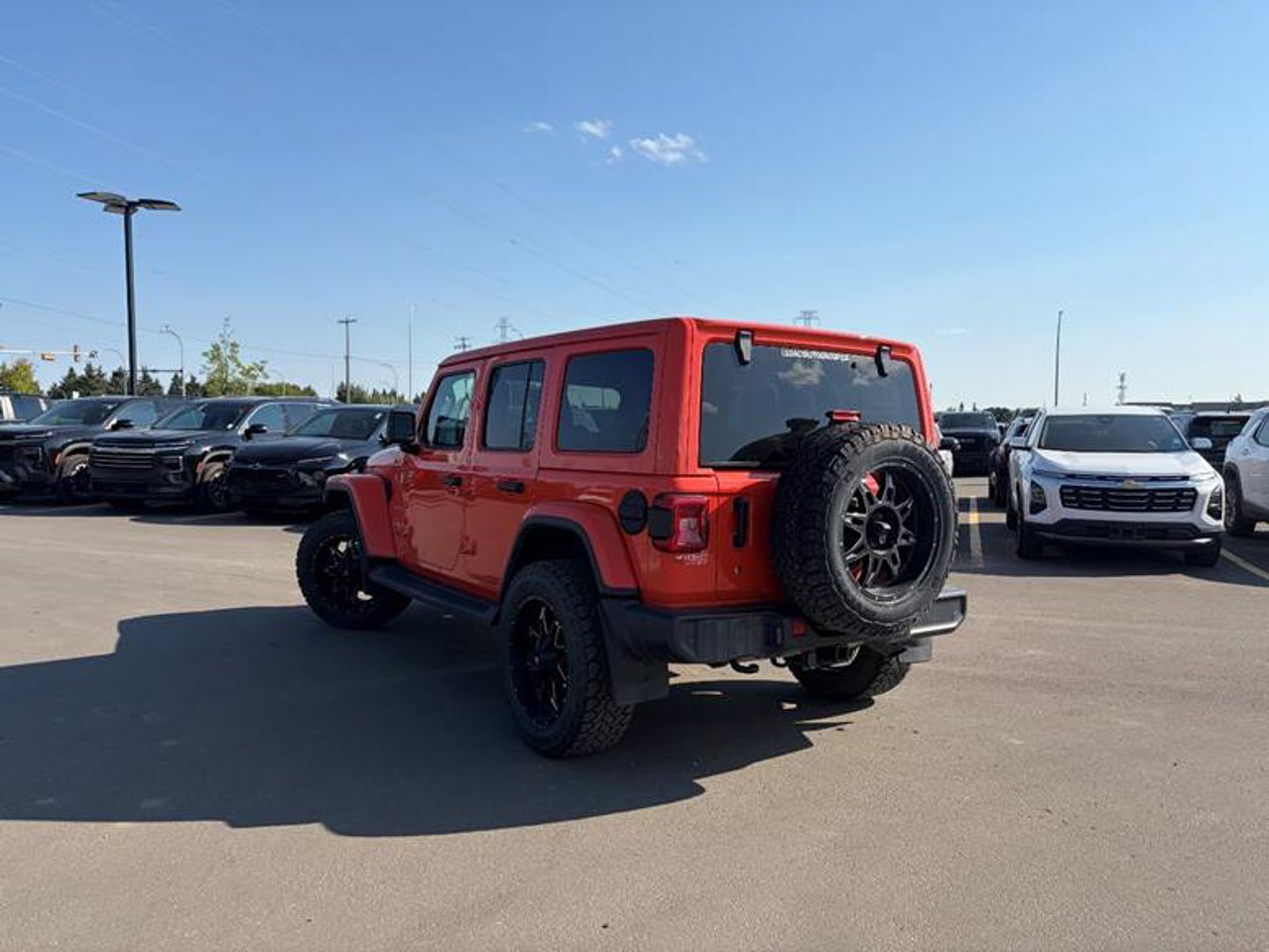 2019 Jeep Wrangler Unlimited Sahara 4x4 Grey Sherwood Park - photo #3