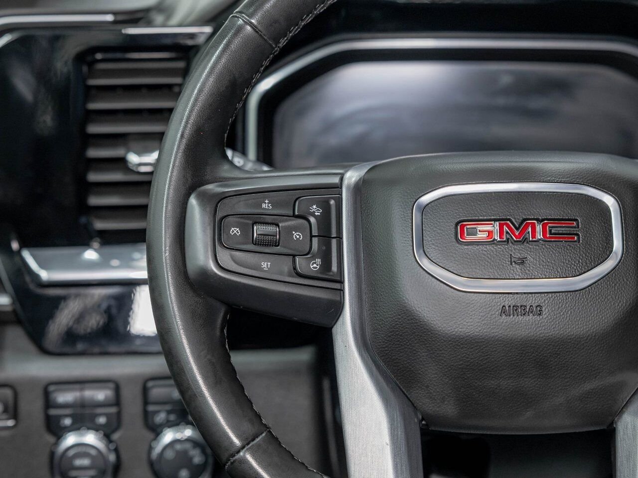 GMC Sierra 1500 SLE X31 CREW 4X4 DIESEL *NAV* SIÈGES CHAUF CARPLAY 2024 Blanc Saint-Jérôme - photo #13