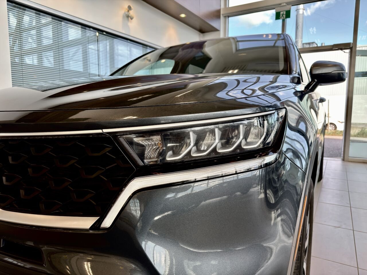 Kia Sorento 2022 Gris Notre-Dame-des-Prairies - photo #4