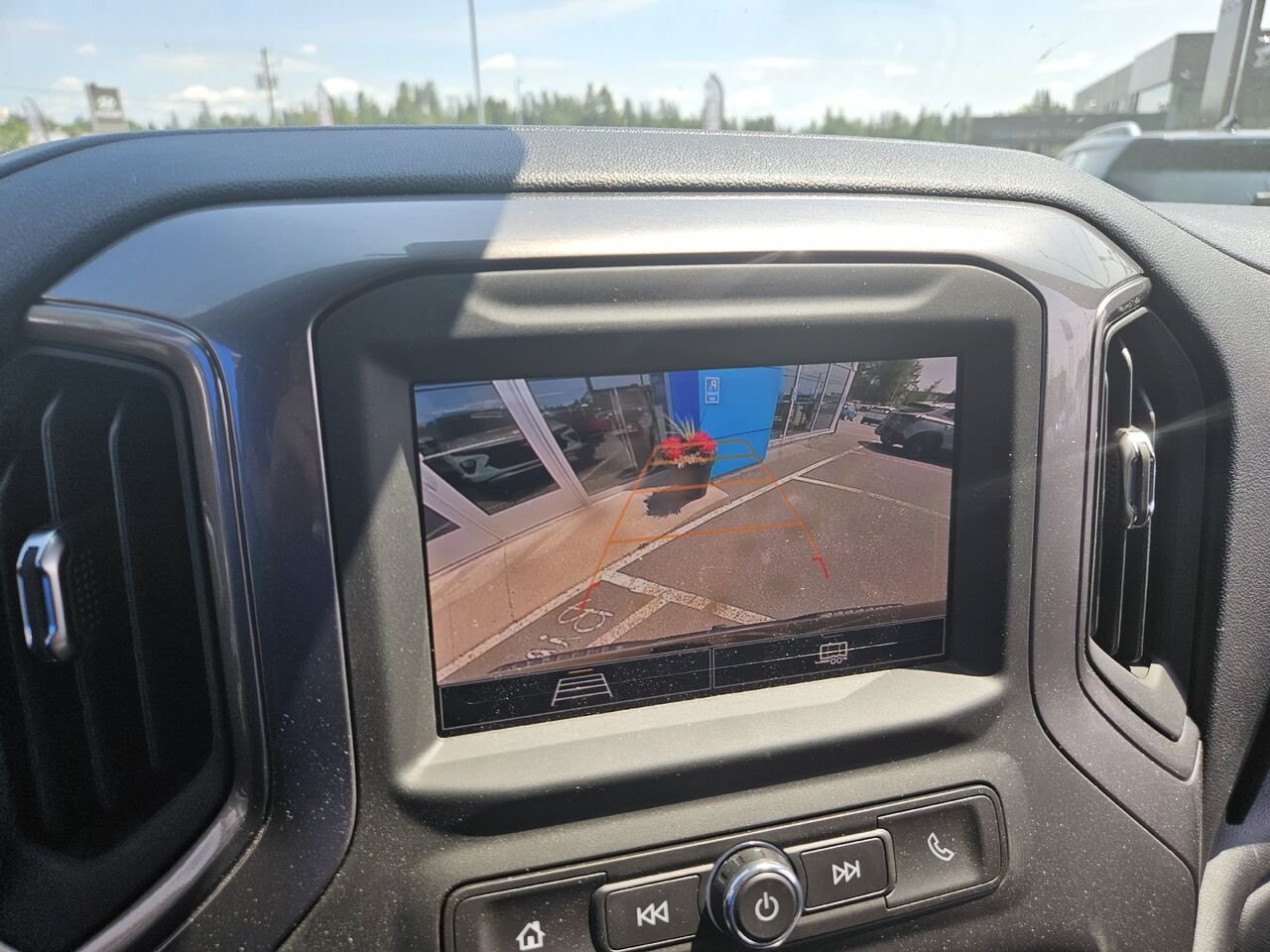 Chevrolet Silverado 1500 Custom cabine multiplace 4RM 157 po 2026 Noir Thetford Mines - photo #8