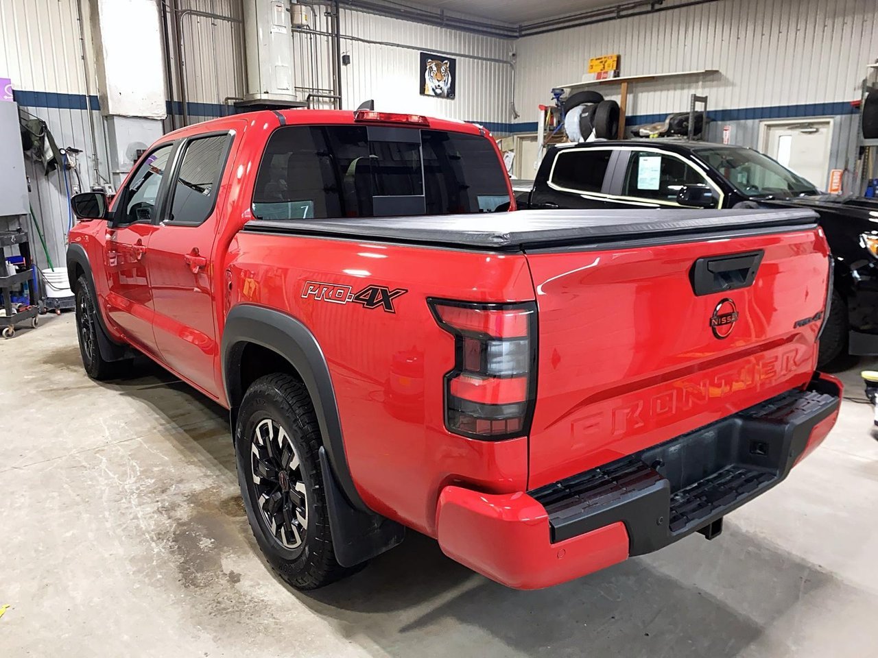 2024 Nissan Frontier VIN 1N6ED1EK6RN602151 Red Chicoutimi - photo #5