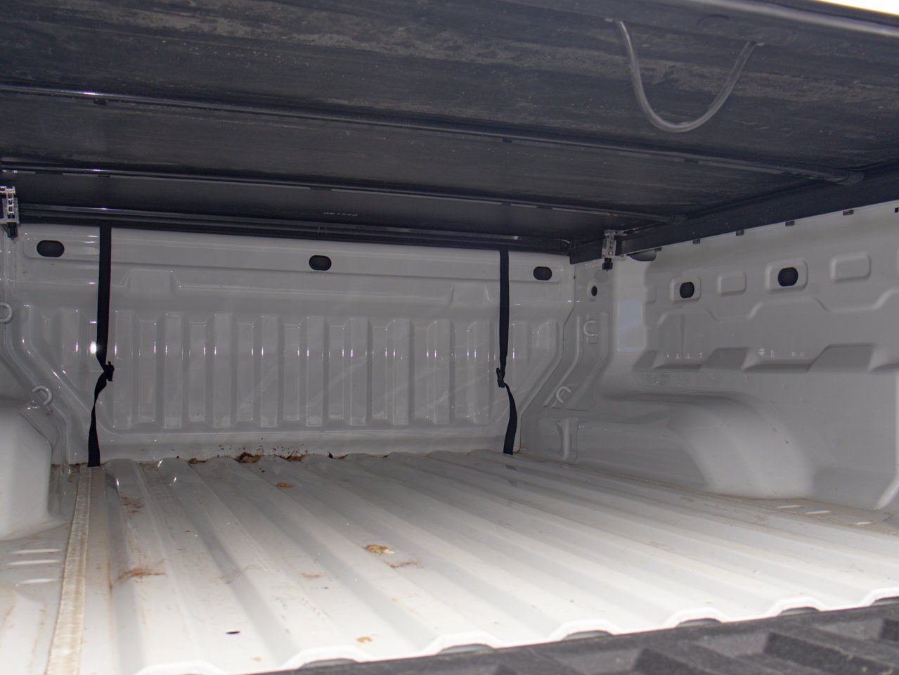 2023 Chevrolet Colorado 4WD Crew Cab Trail Boss White Sherwood Park - photo #10