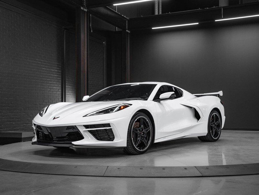 2022 Chevrolet Corvette Stingray 2LT Z51 Performance Coupe White