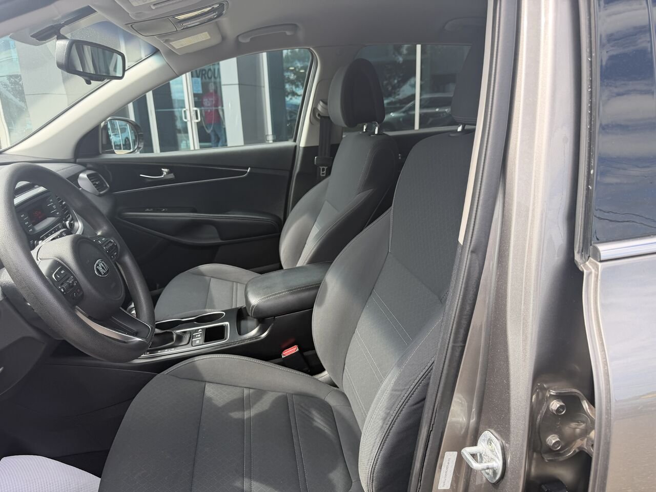 2016 Kia Sorento Grey Ste-Marie - photo #10