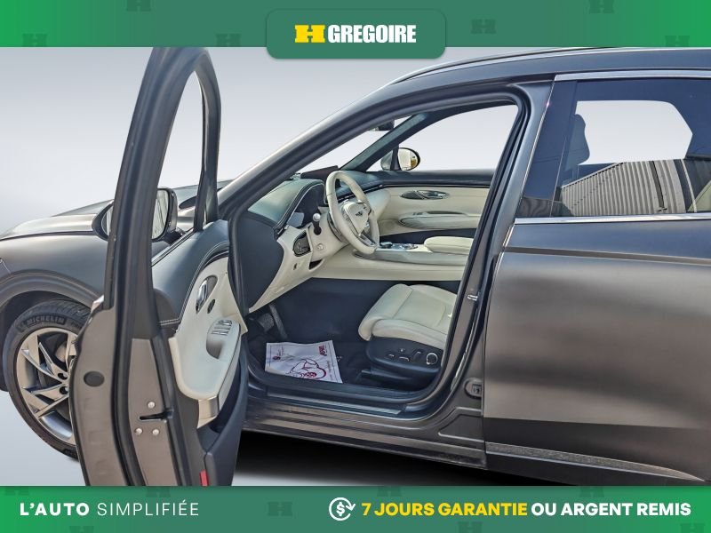2023 Genesis GV70 Grey Blainville - photo #11