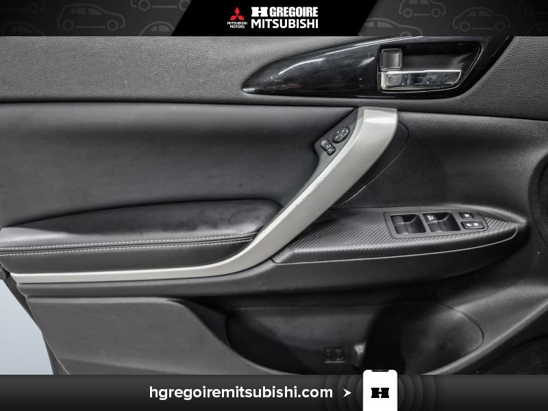 2022 Mitsubishi Eclipse Cross Black Blainville - photo #12