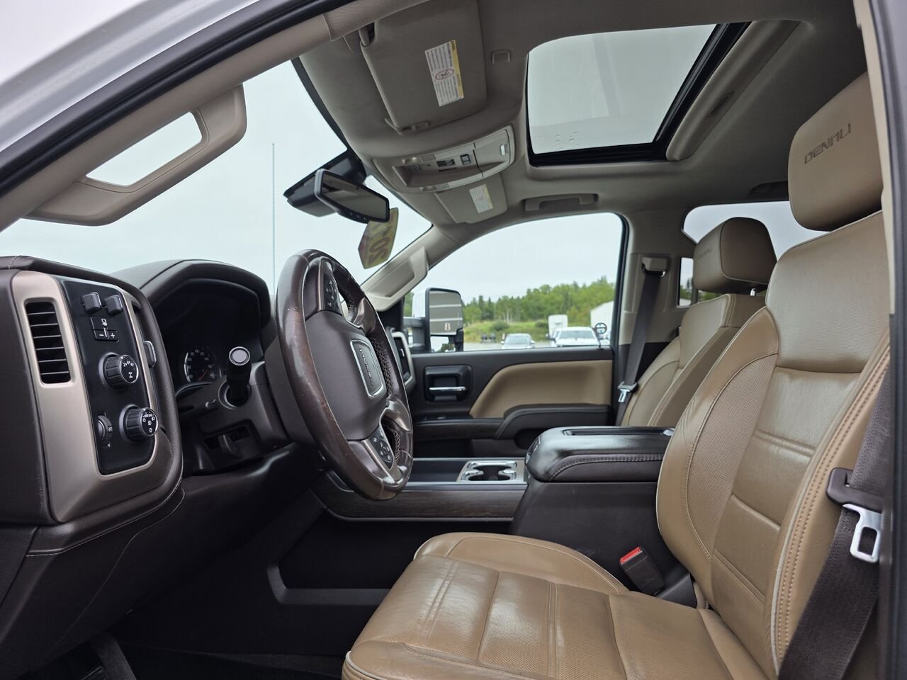 GMC Sierra 2500HD Denali 2017 Blanc Rouyn-Noranda - photo #10