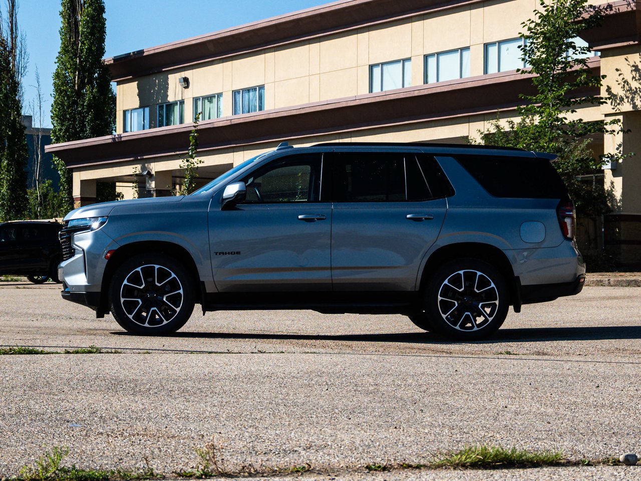 2024 Chevrolet Tahoe 4WD 4dr RST Grey Sherwood Park - photo #9