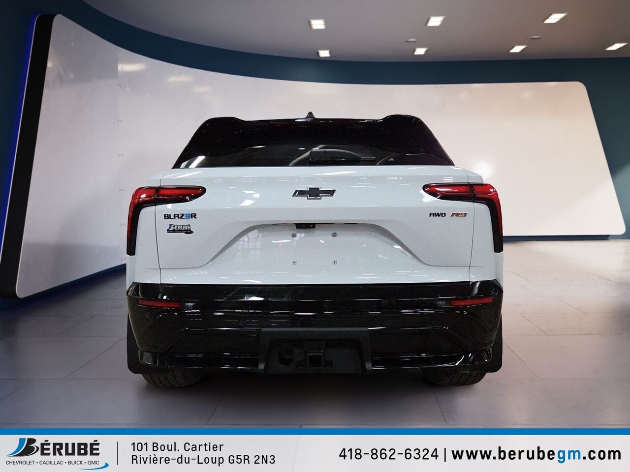 CHEVROLET BLAZER EV eAWD 2024 Blanc Rivière-du-Loup - photo #4