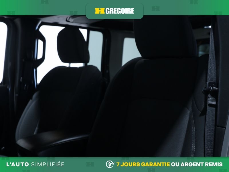 2023 Jeep Wrangler Grey Laval - photo #15