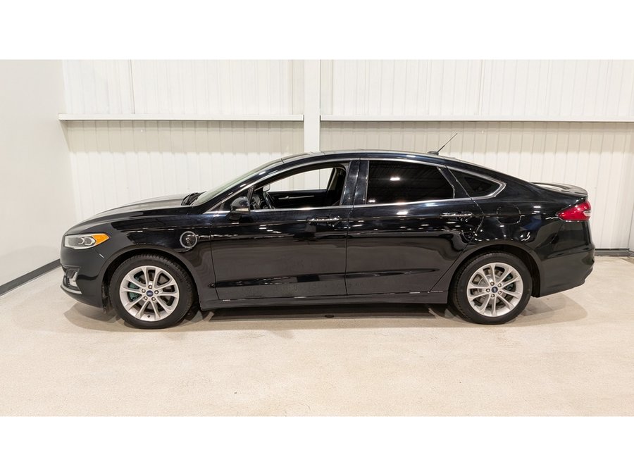 Ford Fusion Energi Titanium FWD 2020 Noir