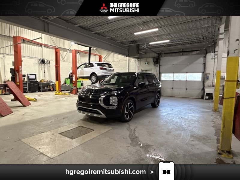 Mitsubishi Outlander MR4634 | LE Premium *AWD Mags *A partir 0.9%* Carplay 2022 Noir Laval - photo #2
