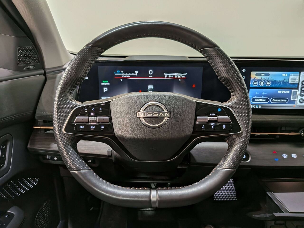 2023 Nissan ARIYA PLATINUM+ e-4ORCE AWD Black Val-David - photo #15