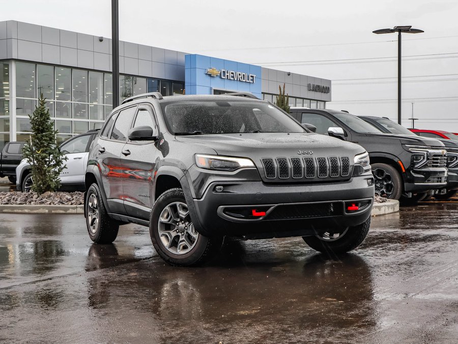 2020 Jeep Cherokee Trailhawk 4x4 3.2L | Panoramic Sunroof Grey