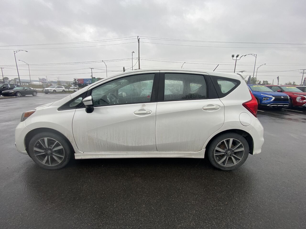 2018 Nissan Versa Note White Ste-Agathe des Monts - photo #7